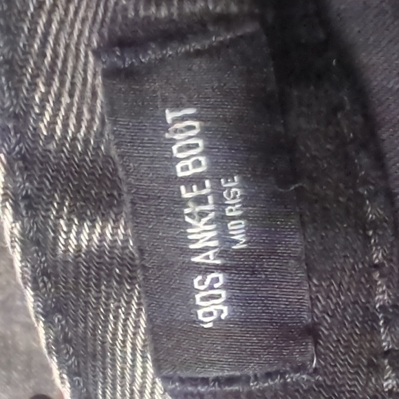 EXPRESS 90's Ankle Boot Mid Rise Black Cropped Jeans NWT Size 8 Long - Picture 8 of 9